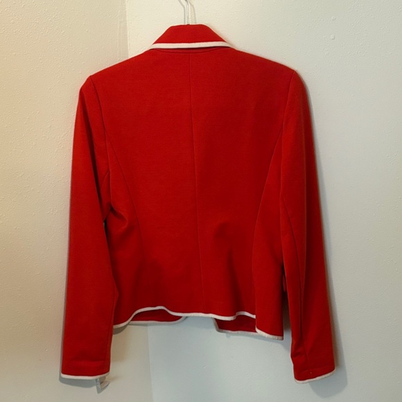 GAP Academy Red Blazer with White Piping Size 8 Medium - Picture 4 of 4